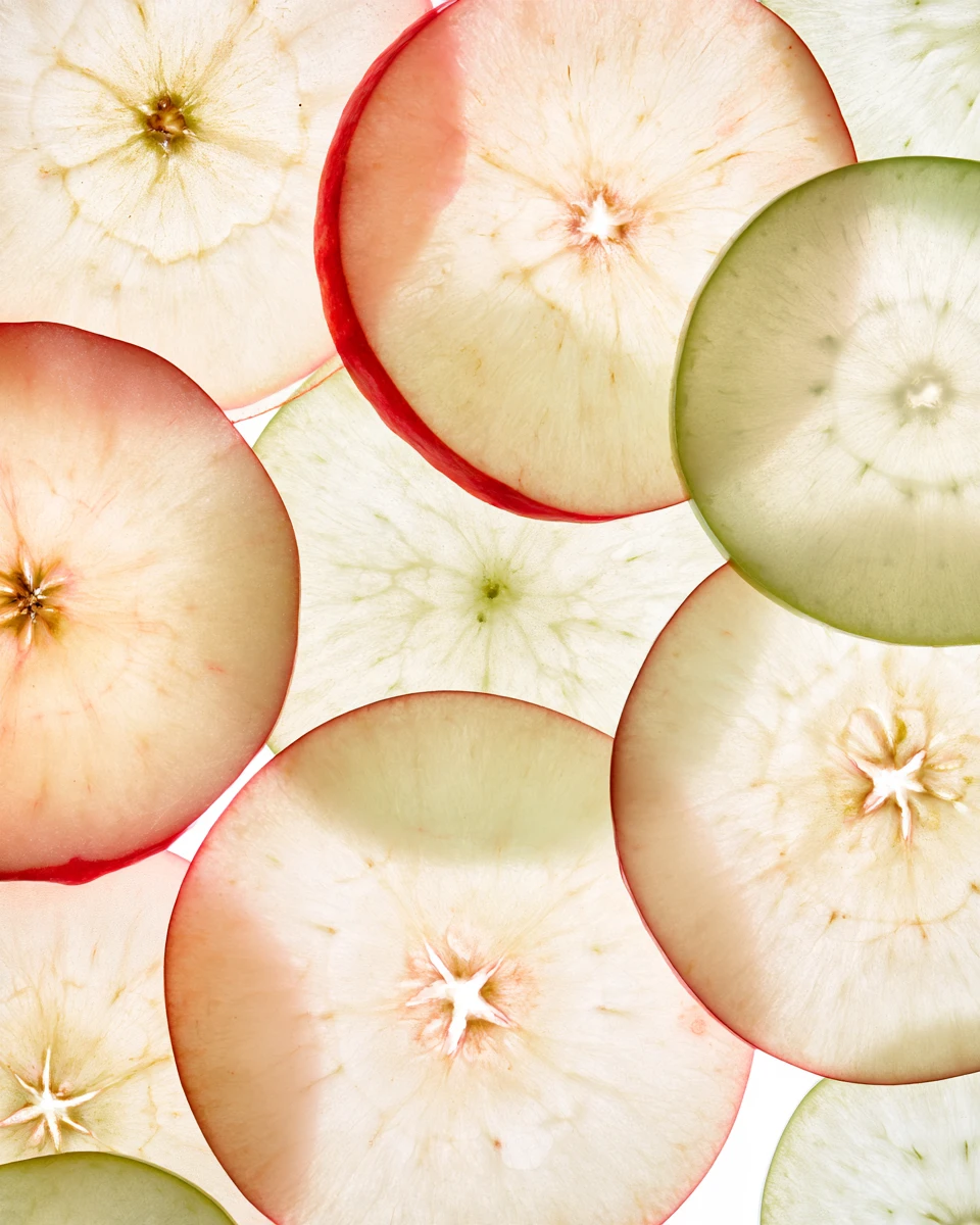 Thin apple slices